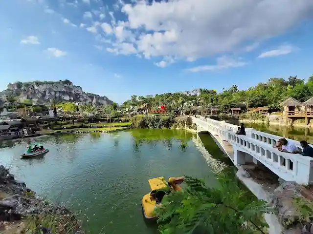 Wisata Sekapuk Gresik