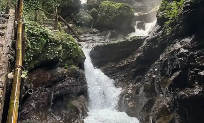 Curug Walet Pamijahan