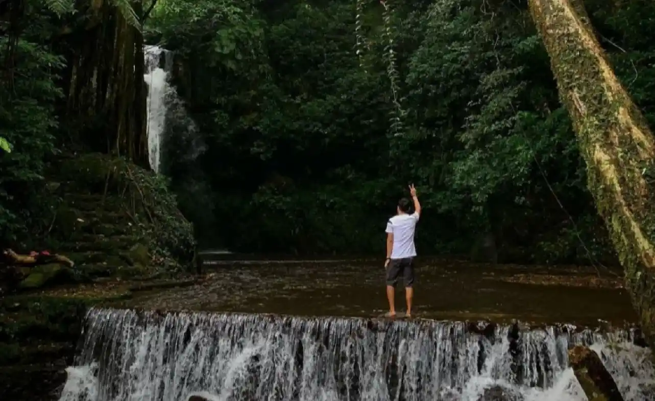Fasilitas di Curug Putri Palutungan